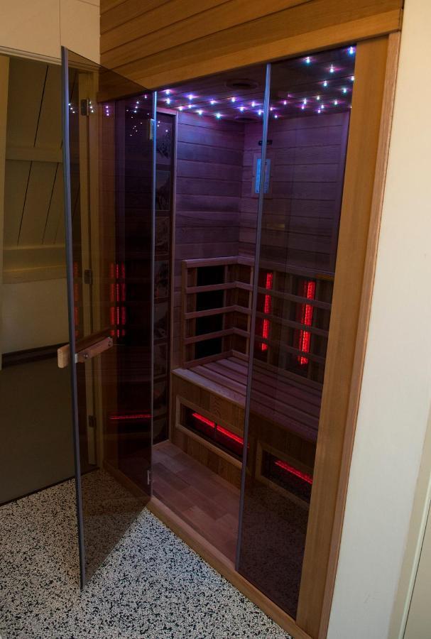 Bb88 Bed & Breakfast ลีวาร์เดิน ภายนอก รูปภาพ